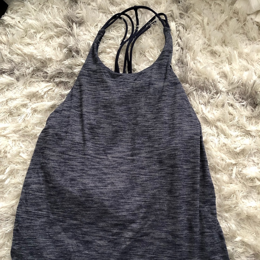 Lululemon athletic yoga top